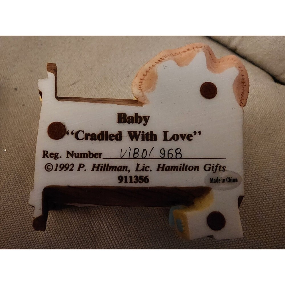 VINTAGE 1992 Cherished Teddies 911356 Baby Cradled With Love Bear Figurine NEW - Picture 4 of 5